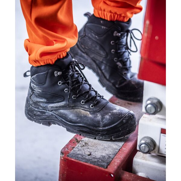 Guardstone S7 waterproof hikers Thumbnail